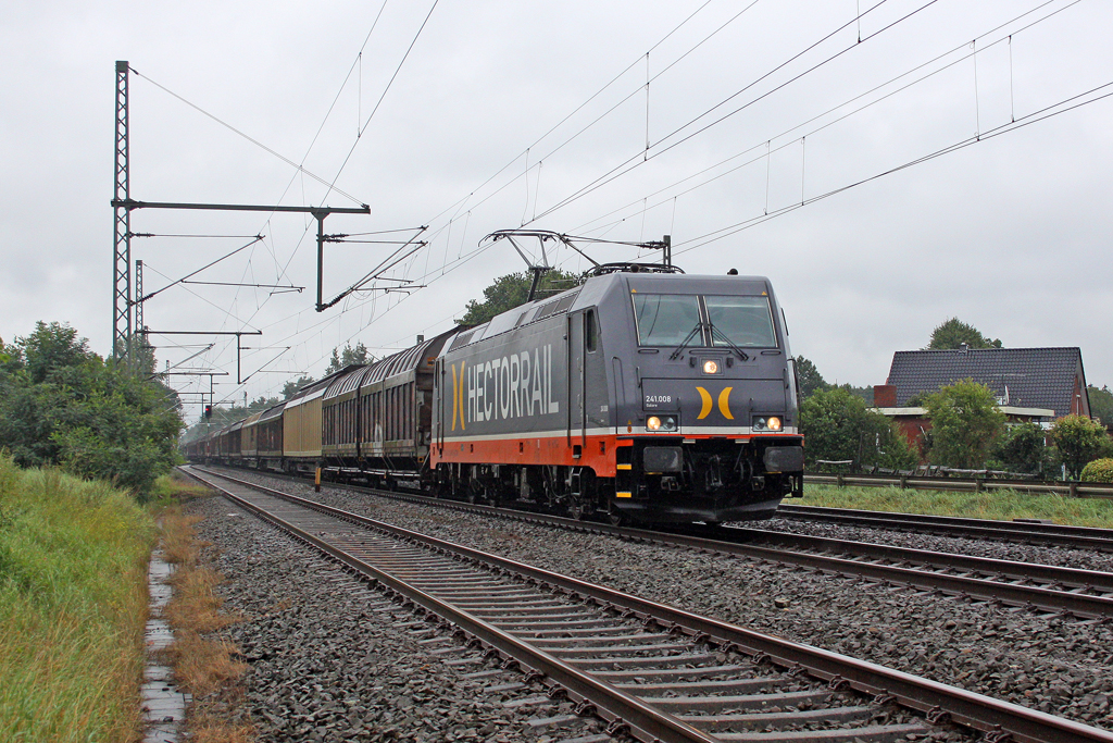 Die 241.008 in Brokstedt am 11,08,11  