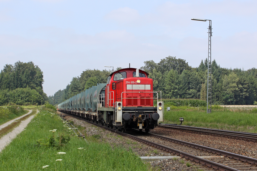Die 294 619-2 in T�ssling am 01,08,11