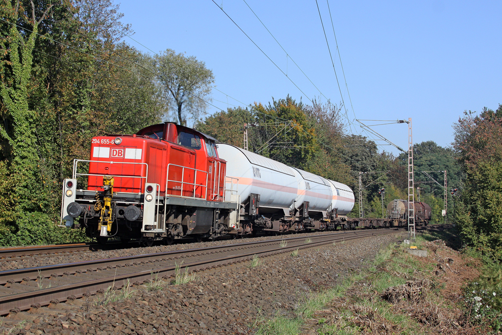 Die 294 655-6 in Gruiten am 12,10,10