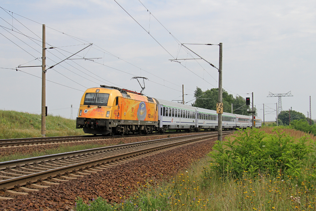 Die 370 009 mit dem  EC 54 nach Berlin in Frankfurt (Oder) Rosengarten am 28,07,12