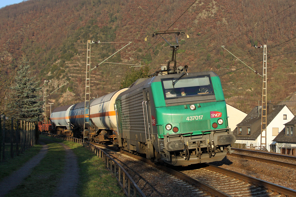 Die 437017 in L�f am 29,01,11