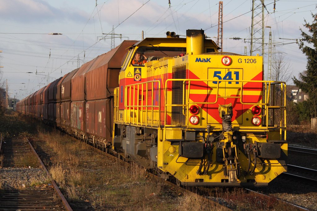 Die 541 der E&H in Ratingen Lintorf , am 13,12,09