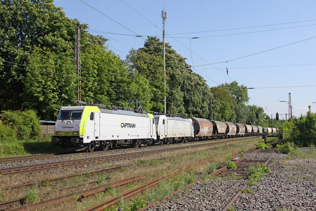 Die E 186 237 und 186 XXX-X in Ratingen Lintorf am 03,05,11