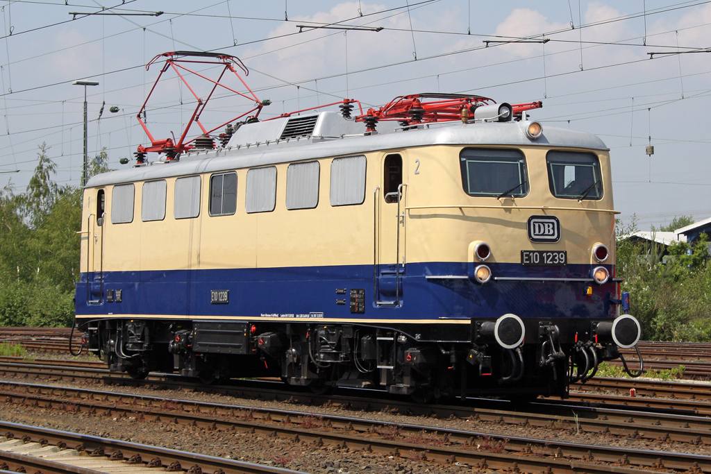 Die E10 1239 bei der Lokparade vom DB Museum Koblenz L�tzel am 21,05,11
