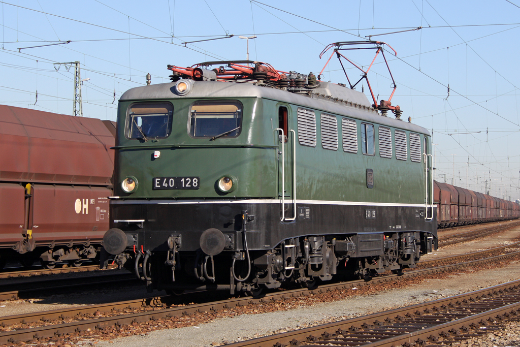 Die E40 128 in Landshut am 07,02,11