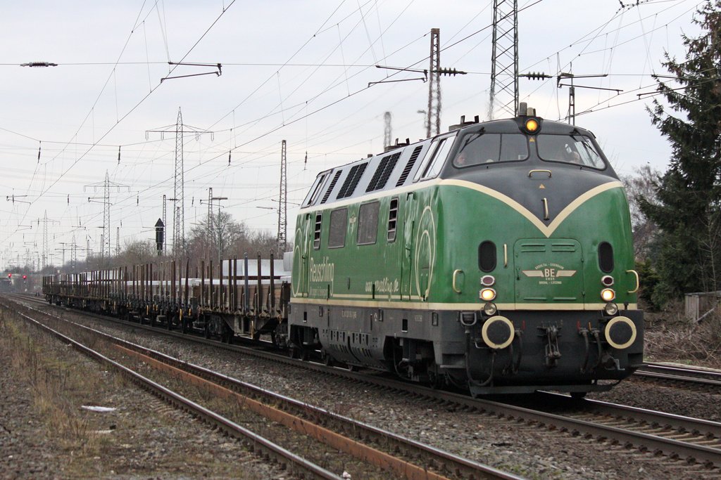 Die Gute alte Brohltalbahn V200 in Ratingen Lintorf am 19,03,10