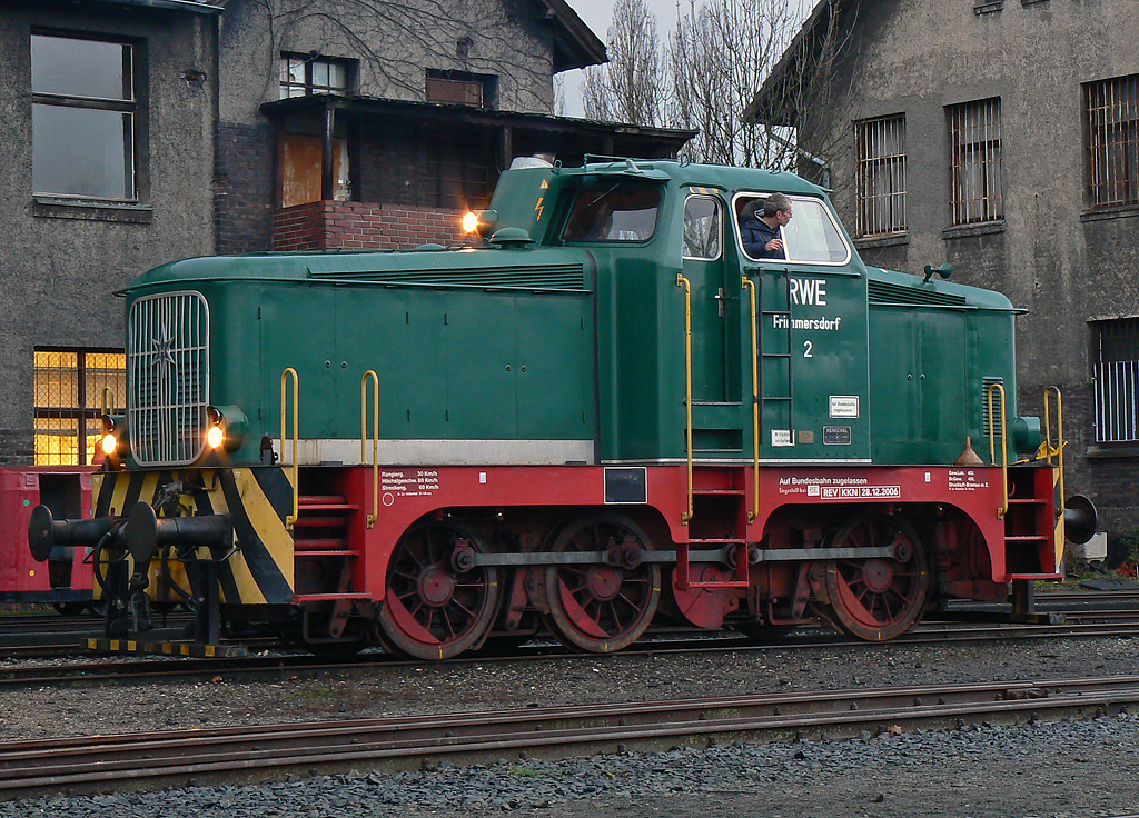 Die Henschel Lok des RIM hatte heut gut zu tun, hier nach getaner Arbeit im RIM am 11.12.2010