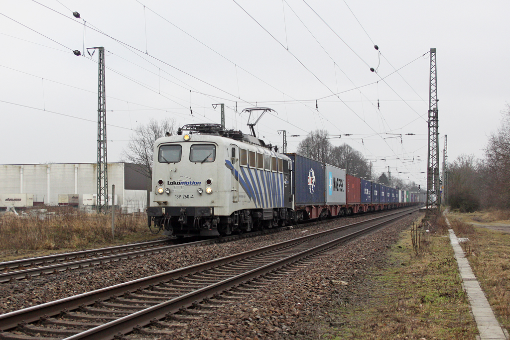 Die Lokomotion 139 260-4 in Empel-Rees am 02,03,12
