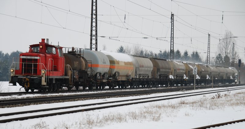 Die t�gliche Fuhre! 362 550-6, aufgenommen am 15.02.10, bei der Durchfahrt durch Gersthofen, Strecke Donauw�rth-Augsburg.