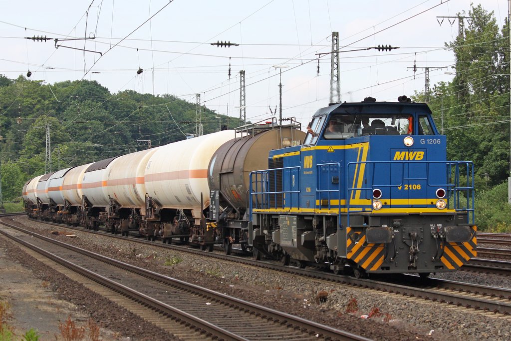 Die V 2106 der MWB in K�ln West am 02,06,10