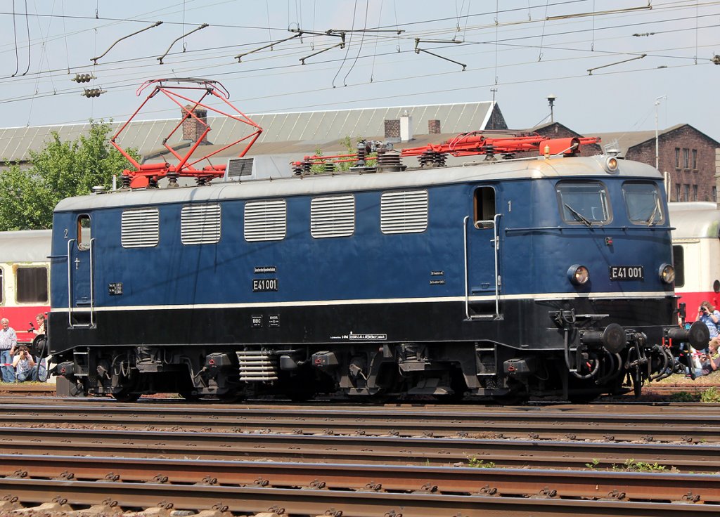 E41 001 bei der Lokparade im DB Museum Koblenz am 21.05.2011