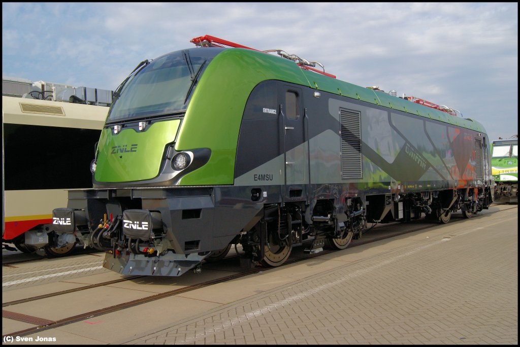 E4MSU-001 (ZNLE) auf der Innotrans 2012 in Berlin-Messe/S�d am 22.9.2012.