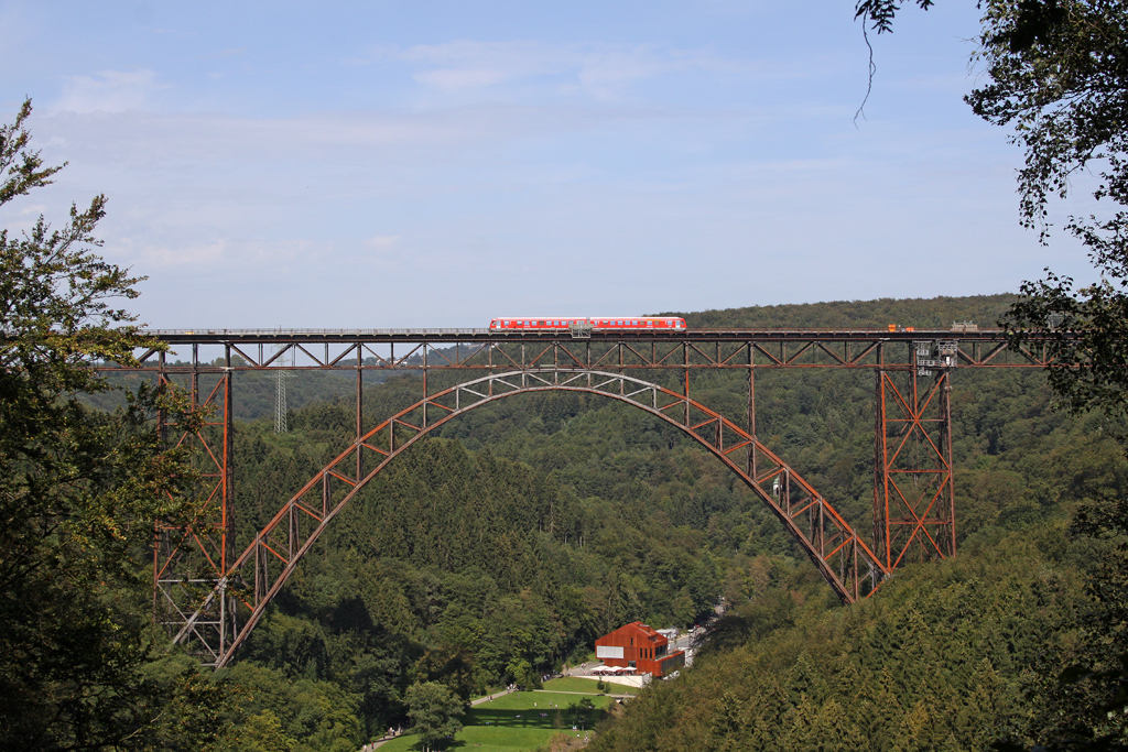Ein 628 auf der M�ngstener Br�cke am 21,08,11