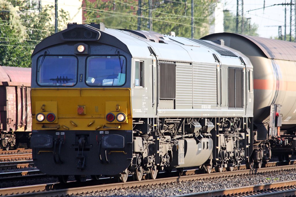 Eine Unbekante Class 66 in K�ln West am 04,08,09