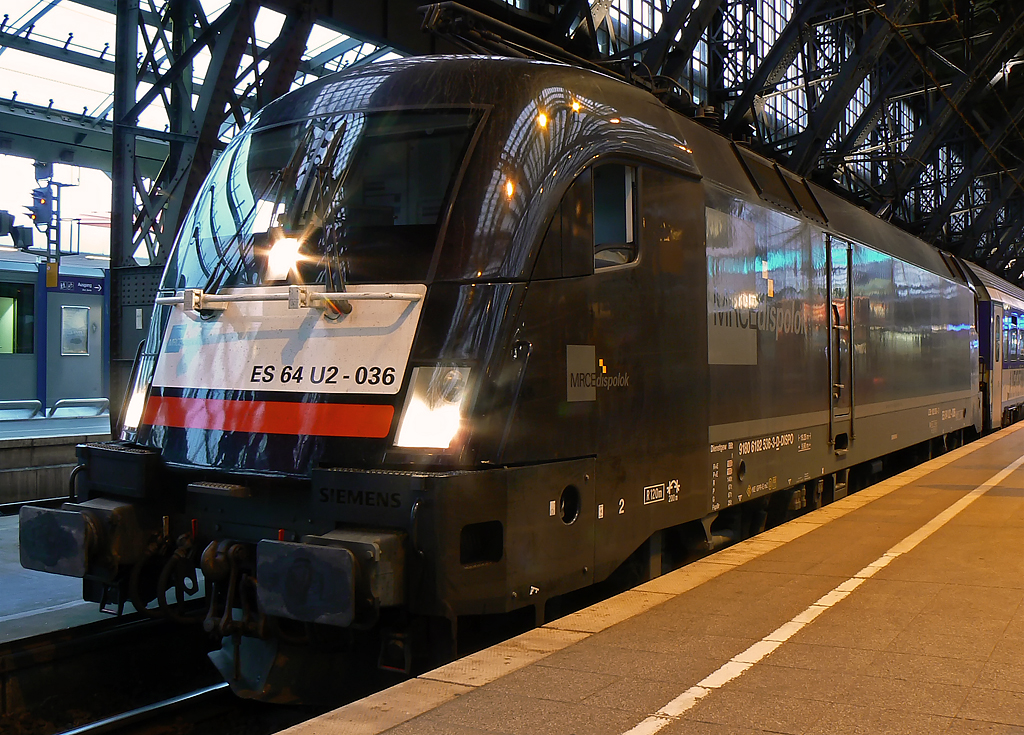 ES 64 U2-036 am EN421 nach Wien Westbf. in K�ln Hbf am 03.05.2010