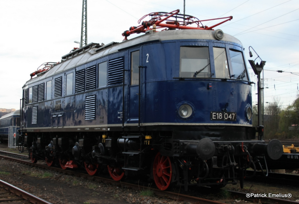 Hier die E18 047 aus Halle im DB Museum Koblenz L�tzel am 5.4.2010