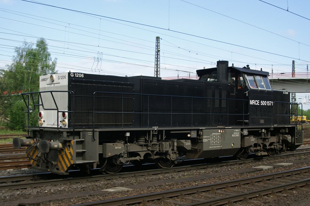 MRCE 500 1571 am 10.5.10 in Duisburg-Entenfang