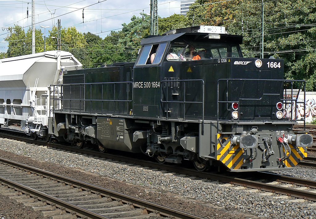 MRCE G1206 mit Kalkzug in K�ln West im Sommer 09