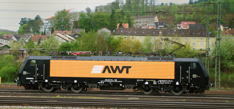 Seitenansicht, ES 64 F4-150, AWT, aufgenommen am 30.04.13, in Treuchtlingen.