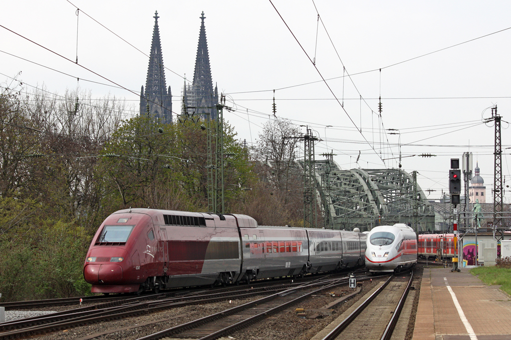 Thalys vs. ICE3 in K�ln Deutz am 07,04,10