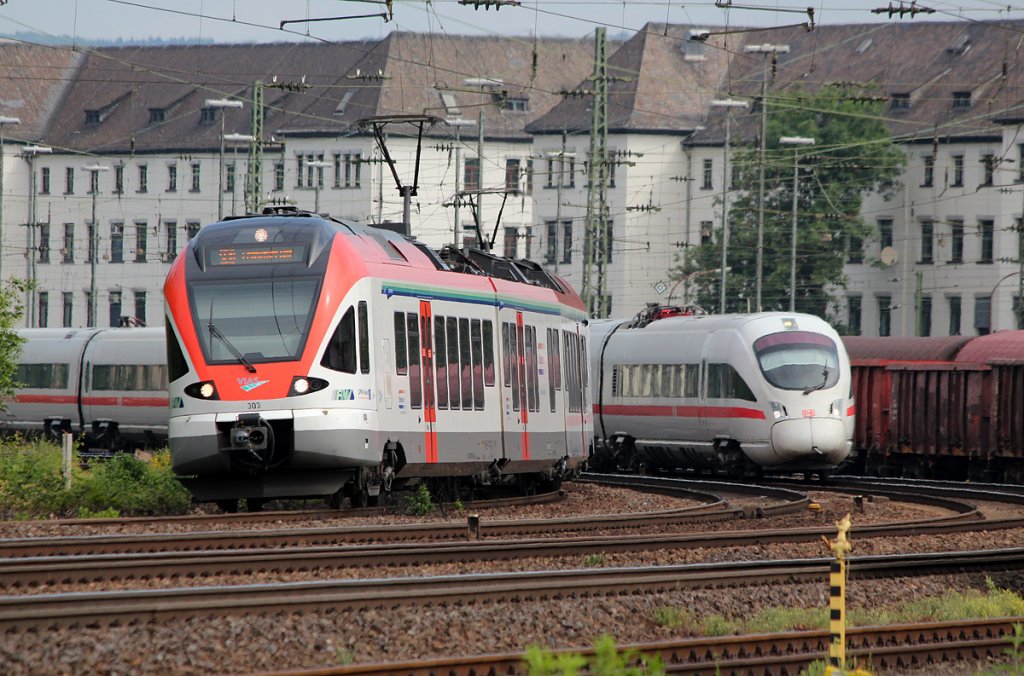 VIAS Flirt mit ICE-T in Koblenz L�tzel am 02.06.2012