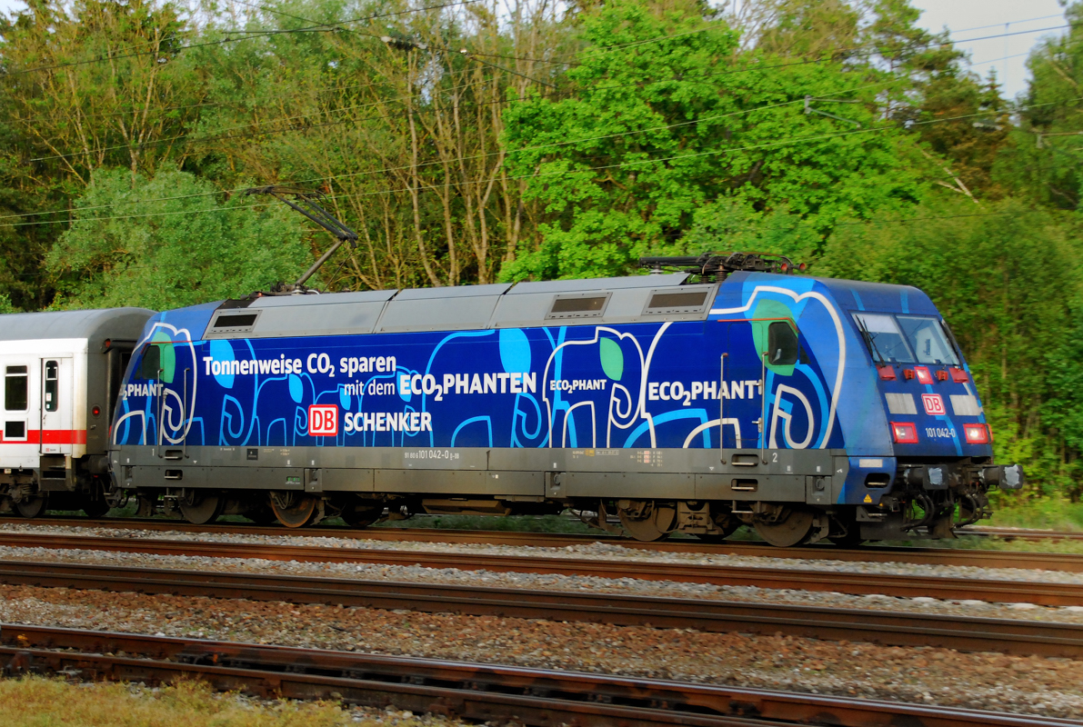101 042-0, Eco, aufgenommen am 16.05.14, in Neuoffingen.