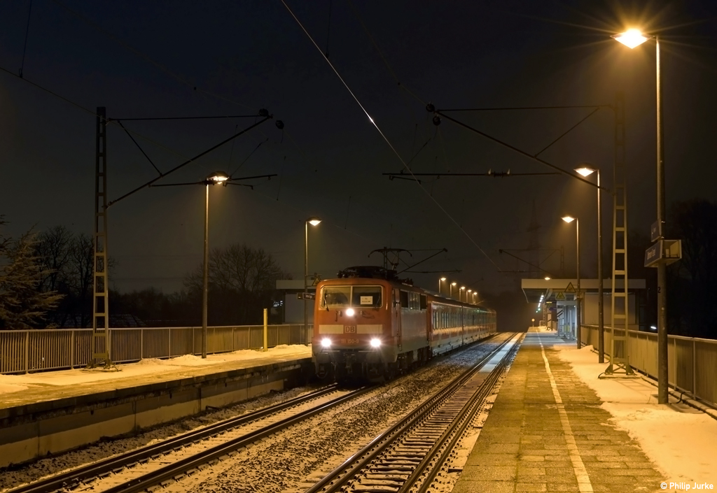 111 150-9 mit der S1 (Dortmund Hbf - Bochum Hbf) am 07.01.2017 in Dortmund-Oespel.

Video: https://www.youtube.com/watch?v=2gh5MS8z5gw
