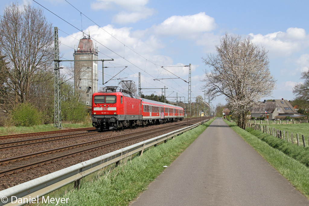 Die 112 147-4 in Brokstedt am 05,05,13 