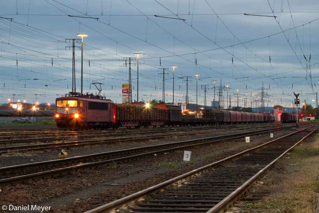Die 155 219-9 Abfahrbereit in Koblenz L�tzel am 12.06.2013