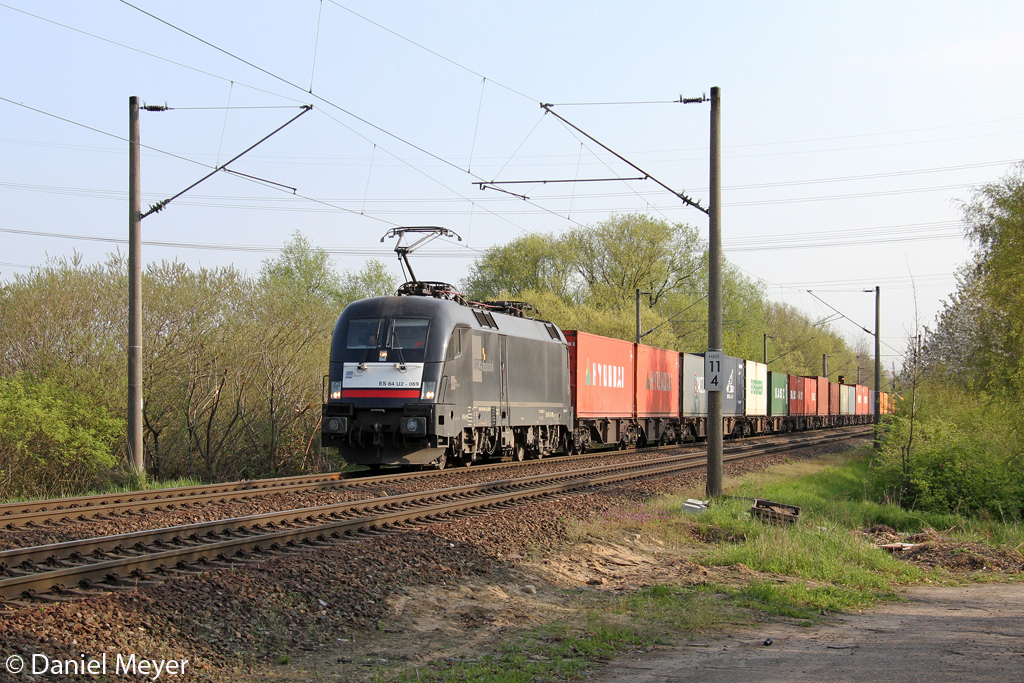 Die ES 64 U2-069 in Hamburg-Moorburg am 04,05,2013