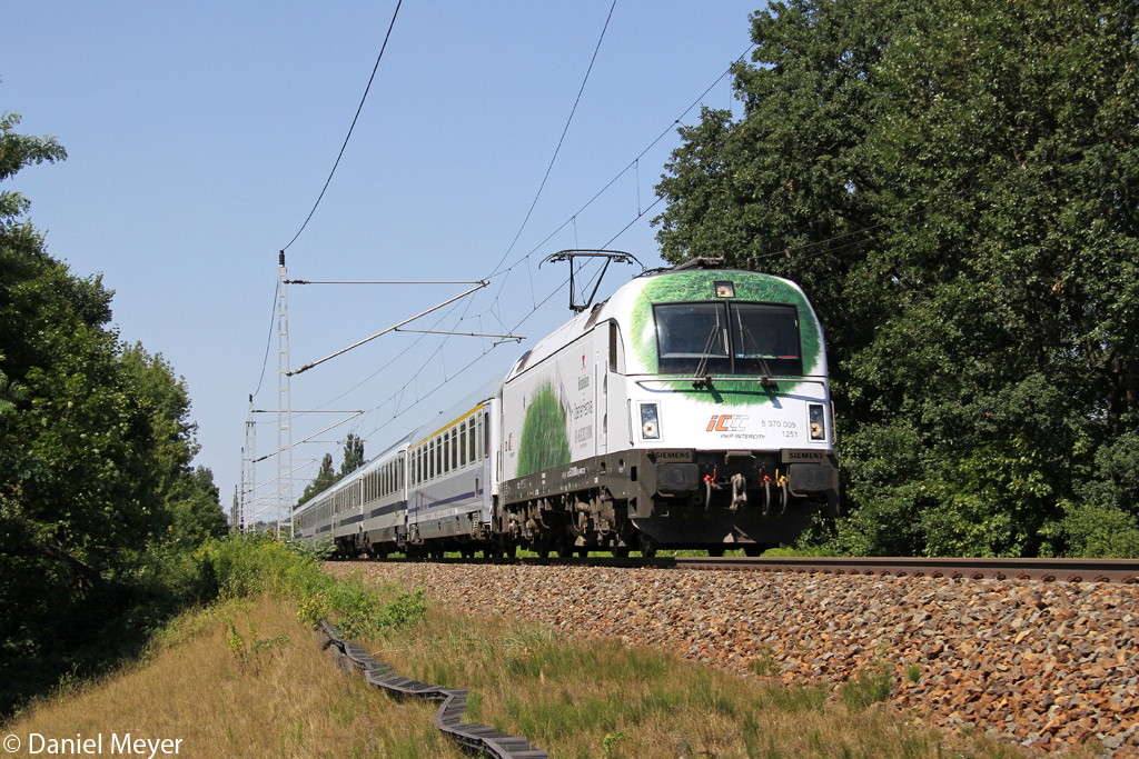 Die PKP 370 009 in Erkner am 02.08.2013 