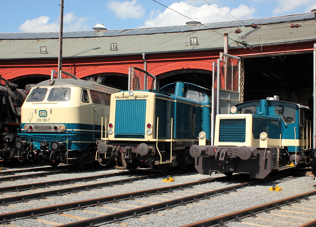 Ein Trio in Ozeanblau/Beige beim Lokschuppenfest in Siegen am 17.08.2013