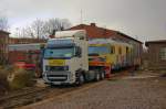 Am 21.2.2013 wurde 702 134-8 per Schwertransporter in die T�rkei �berf�hrt, hier bei der Verladung bei der Rhein-Sieg-Eisenbahn, in Bonn-Beuel.