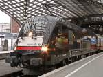 ES 64 U2 001 im ICE Ersatzverkehr zwischen Bonn und Hamm in K�ln Hbf.