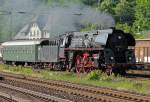 01 1533-7 der �GEG verl�sst Linz(Rhein) nach einem Betriebshalt am 29.05.2011