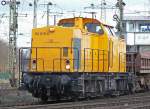 110 619-4 verl�sst Gremberg Gbf mit einem Schotterzug am 22.03.2010