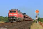 Die 218 340-8 und 218 359-8 mit dem SyltShuttle nach Westerland bei Klanxb�ll am 20.07.2013