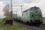 V200 053 der BEG mit Aluzug in Porz Wahn am 12.04.2012