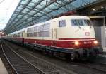 103 184-8 mit einem TEE Rheingold Sonderzug an Gleis 9 (!) anstatt Gleis 6 in K�ln Hbf.