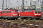 Die 110 438-9 und 120 123-5 in Frankfurt Hbf am 01,07,10