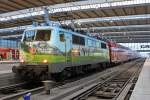 Die 111 039-4 in M�nchen Hbf am 01,08,11