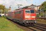Die 111 122-8 in Wuppertal Steinbeck am 20,10,11