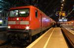 112 161-5 am RE7 in K�ln Hbf am 10.12.2011