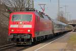 120 120-1 mit IC in K�ln West am 12.03.2011