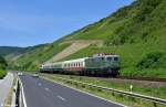 140 128-0 und 140 423-5 mit dem DBM 91511 (Frankfurt(Main)Hbf - Koblenz-Lützel) am 14.06.2015 zwischen Boppard Hbf und Spay.
