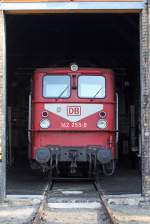 Die 142 255-9 im DB Museum Halle (Saale) am 02,07,10