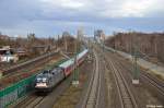 182 529-8 und 182 911-8 mit dem RE 37313 nach Ludwigsfelde am 30.12.2012 in Berlin Yorckstra�e.