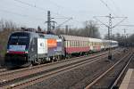 182 526 / ES 64 U2-026 am HKX1805 in K�ln Stammheim am 01.04.2013