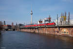 182 006-7 mit dem RE 3181 (Brandenburg Hbf - Frankfurt(Oder)Hbf) am 30.03.2018 an der Jannowitzbrücke.
