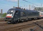 ES 64 U2-030 in K�ln Hbf am 27.06.2010